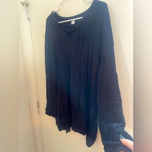 Long sleeve Black blouse